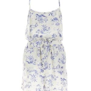 Girls, spaghetti strap sensed waste, romper with pockets, size medium